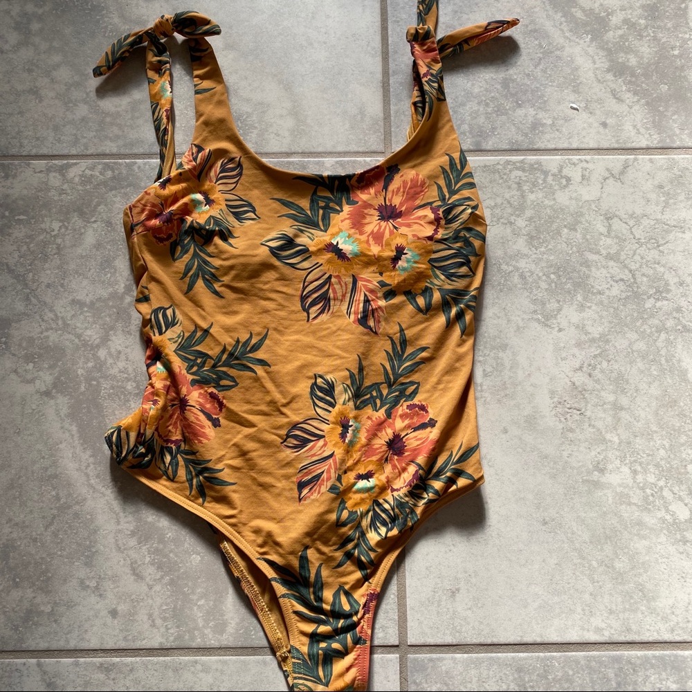 Ripcurl one piece